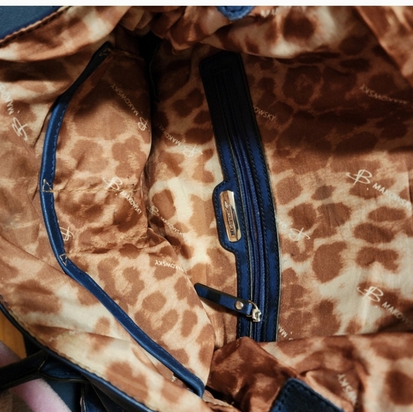 B. Makowsky Blue Leather Tote and Thread & Supply Off-Shoulder Blouse - Picture 11 of 15